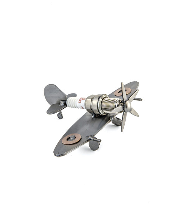 Supermarine Spitfire jagerfly fra royal airforce metalmodel fra anden verdenskrig som metal miniature modelfly. Gave ide til fly interesseret. Modelfly og metalfigurer