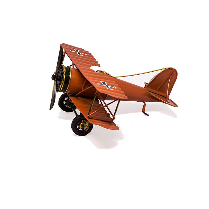 red metal plane, rødt tin metalfly, vintage plane model, retro airplane model
