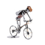 Cyklist metalfigur som gave til skoleelev eller mand som cykler på arbejdet. Metalfigurer, sportsfigurer som gaver