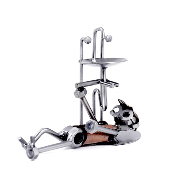 svendegave til vvs blikkenslager metalfigur som gave