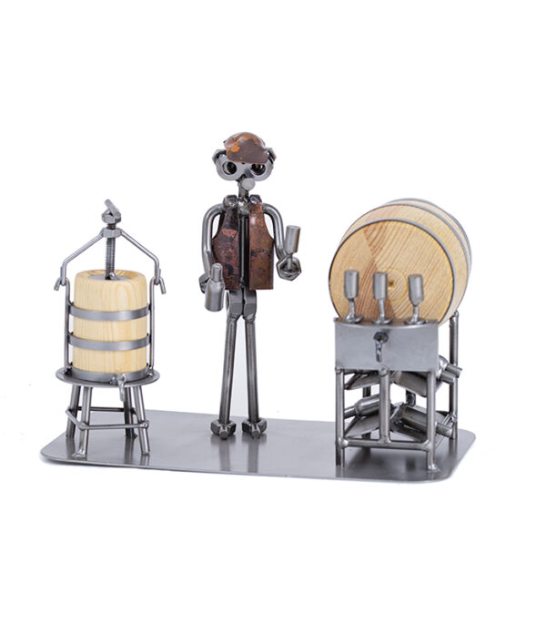 vinbrygger eller ølbrygger brygger metalfigur som gave. Metalfigurer og jobfigurer som svendegaver