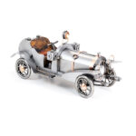 Bugatti vintage veteranbil metalfigur model af stål og kobber, som flot gave til vintage car entusiast, samler eller som flot deco på hylden.