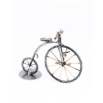 Væltepeter metal deco vintage cykel. Lille fin metalcykel til hylden, En gave ide til ham eller hende som elsker unikt boliginteriør.