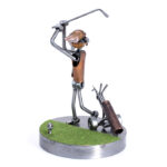 Klassisk golfspiller positur metalfigur på golfbane. En perfekt gave ide til golfspiller eller golf interesseret. golffigurer metalfigurer sportsfigurer