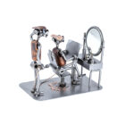 Svendegave frisør metalfigur ham som herrefrisør metalfigurer og svendegaver