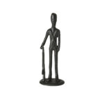 Garder med gevær mat sort jernfigur af støbejern med figurhøjde på 16 cm. Gaveide til garder, soldat eller bare som fint boliginteriør fra Speedtsberg figurer