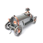 bugatti t35 veteranbil metal figur model som gave til vintage bil entusiasten. Veteran modelbiler