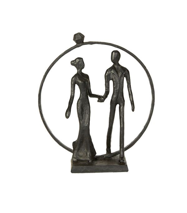 deco brudepar holder hånd i en ring, sort jernfigur af støbejern. som romantisk gaveide
