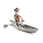 mand i kano metalfigur