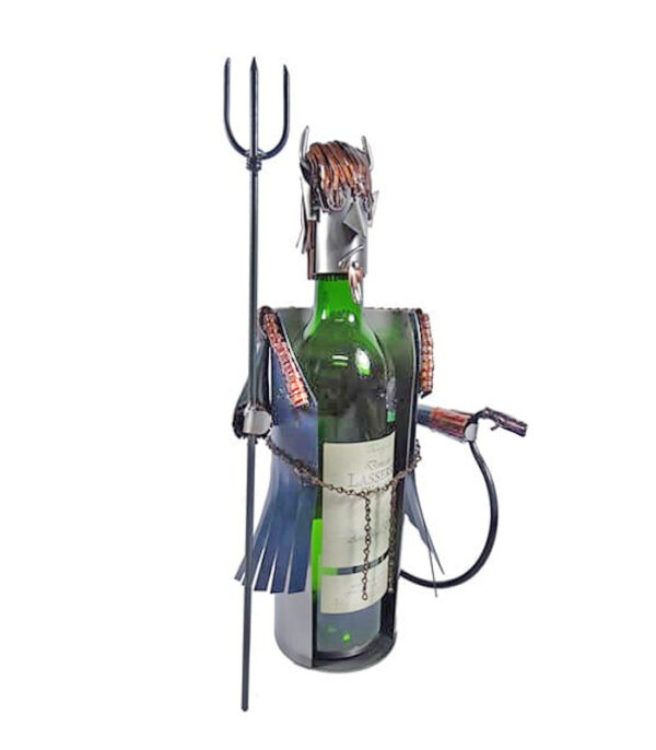 vinholder som djævel som gave til vindrikker eller flasken med høj alkohol procent