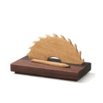 Svendegave til Tømrer - Træ Designfigur, gave til snedker, skovarbejder eller skov og naturtekniker Maya Soele